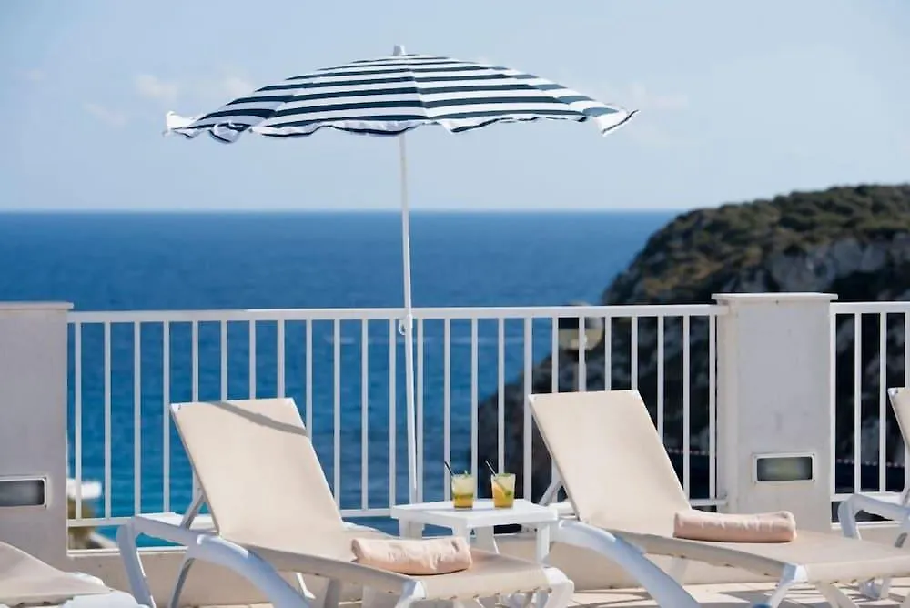 Hotel Playa Azul Cala En Porter